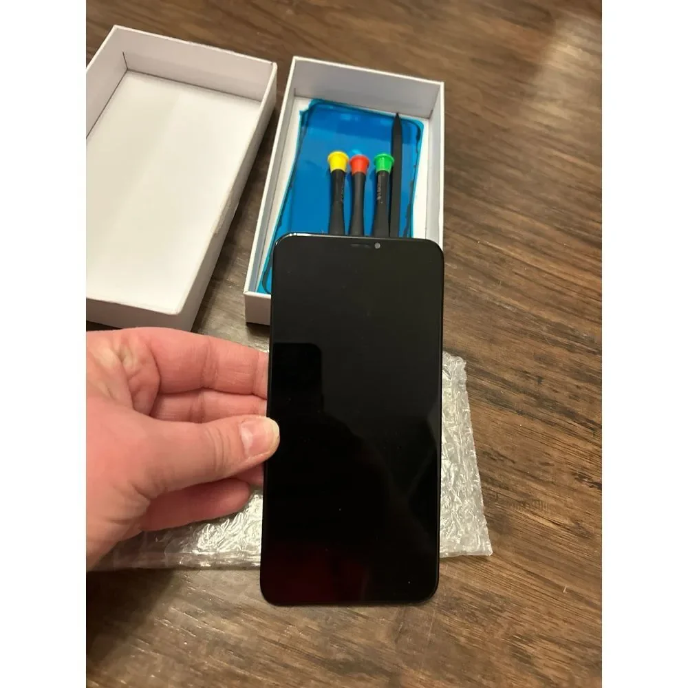 iPhone max black phone‎ screen